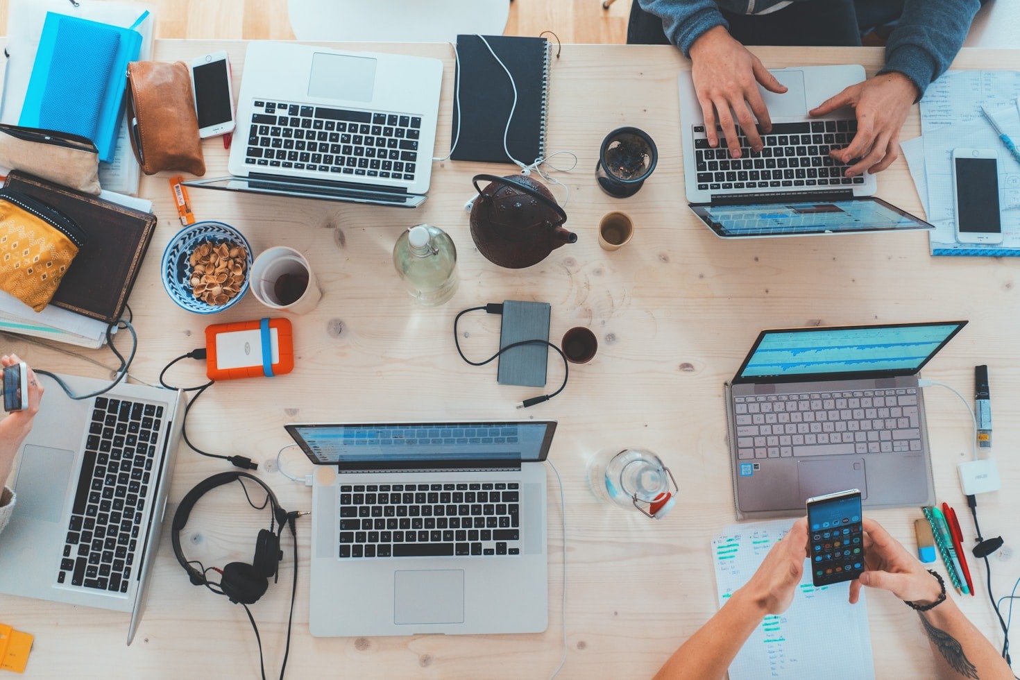 Streamlining Operations with AI-Powered Tools